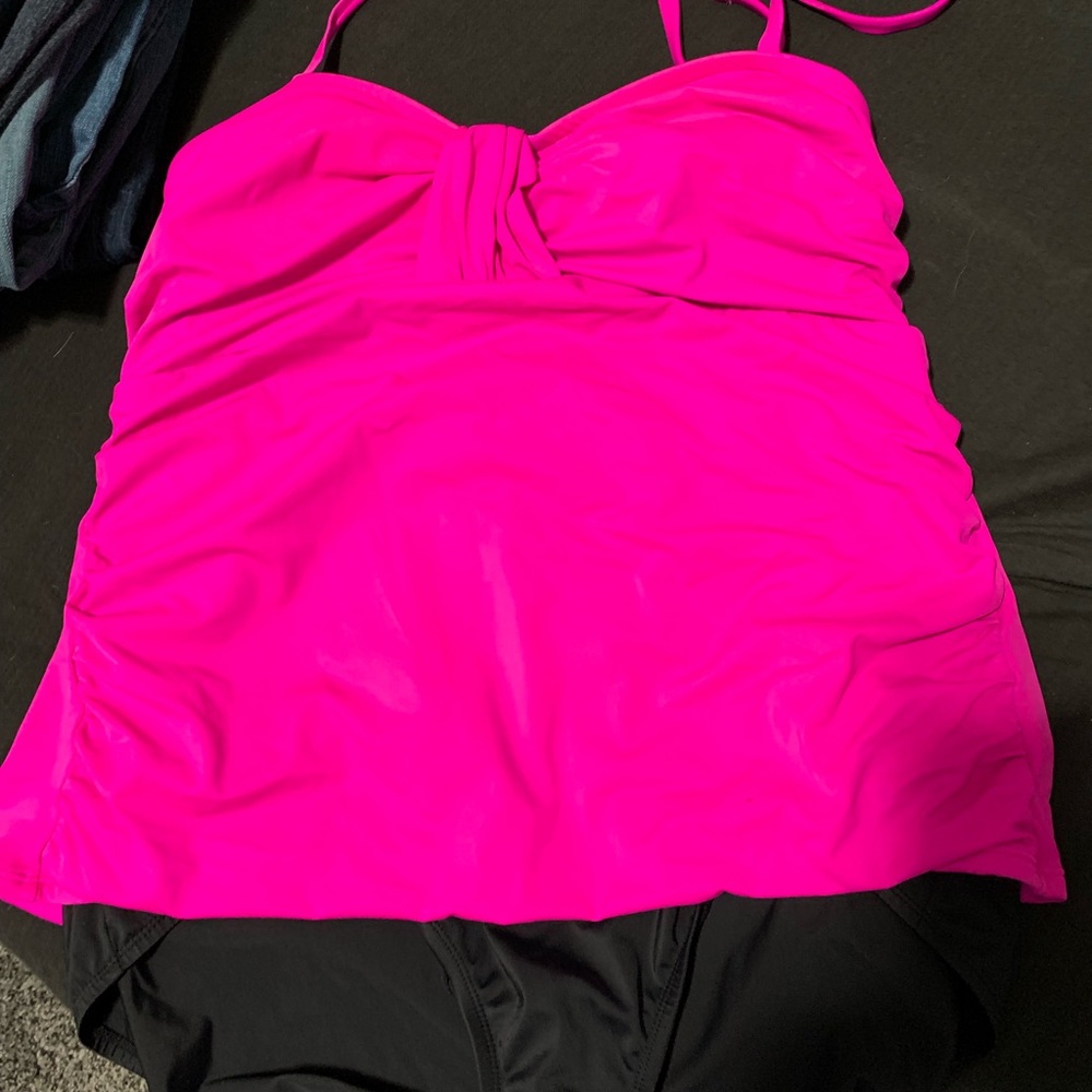 Plus size swim suit, Catalina suddenly slim